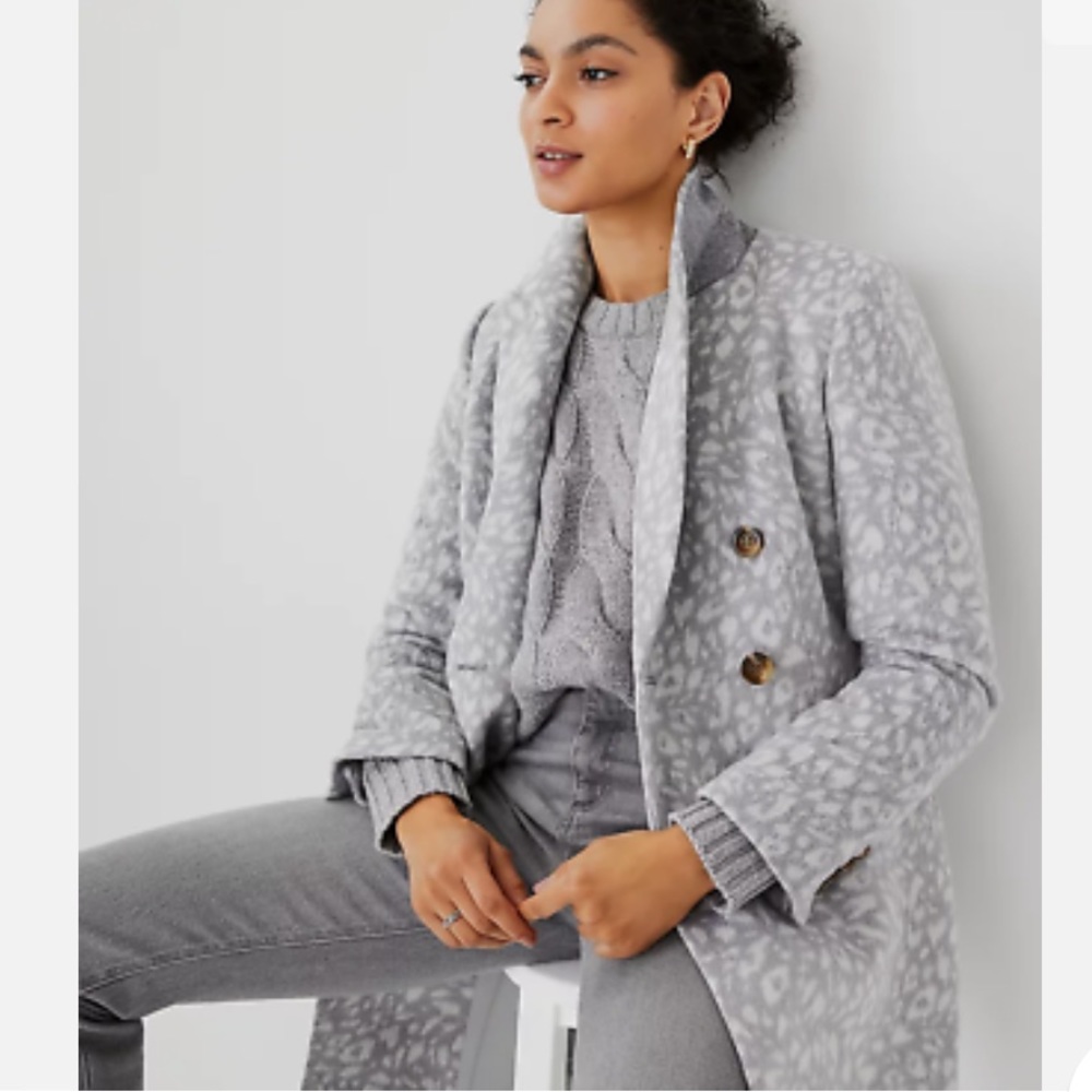 ANN TAYLOR $258 GRAY ANIMAL PRINT CHESTERFIELD COAT - Picture 1 of 15